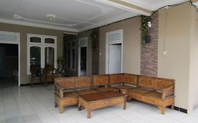 Penginapan Melati Sarangan